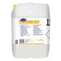 A 10-liter canister of Suma Floor Power D3.6, a chlor-alkaline floor cleaner from Diversey Deutschland GmbH & Co. OHG, with a yellow lid and a multilingual label with instructions and black symbols.