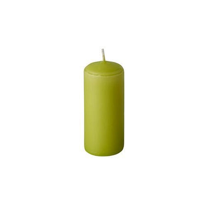 The Starpak 10 pillar candles Ø 40 mm · 90 mm are simple, cylindrical green candles with a white wick – ideal for creating a romantic atmosphere.