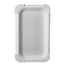 The PAPSTAR 250 plate, cardboard "pure" square white from PAPSTAR GmbH made of virgin fiber board impresses with raised, ribbed edges and smooth surface - the eco-friendly paper plate option.