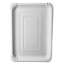 The PAPSTAR rectangular plate 24x33 cm, cardboard "pure", white (125 pieces) from PAPSTAR GmbH is an environmentally friendly, rectangular disposable cardboard plate with a raised edge - sustainably designed for the modern household.