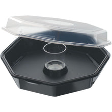 The Octaview® Black/Transparent PS Tray 190x190x70 from Duni GmbH (C&C pack with 157541, 35 pieces) features a clear dome lid and a central cup - perfect for organized food presentation or as food packaging.