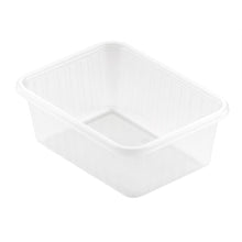 The Fixpack® rectangular transparent PP 146x110mm from Duni GmbH is a rectangular, clear storage box with slightly raised edges and a smooth surface. The empty container stands on a white base and is open at the top.