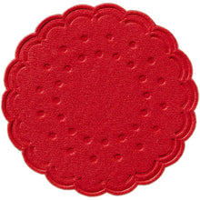 A flat, round, red coaster (Ø 7.5 cm) from Duni GmbH with scalloped edges and symmetrical pattern, here on a white background. Available in sets of 8 or packs of 250 for drinks.
