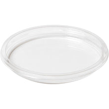 A transparent, flat lid for Deli bowls Crystal by Duni GmbH (rPET, 120x120x14 mm, 35 pieces) is depicted on a white background. The clear lid has slightly raised edges - ideal for the catering industry.