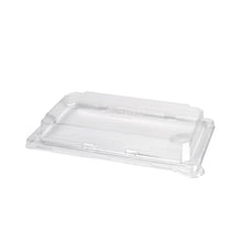 A transparent, rectangular rPET lid Sushi medium (226x146x33 mm) from Duni GmbH is displayed on a plain white background - perfect for eco-friendly sushi packaging. Pack: 50 pieces.