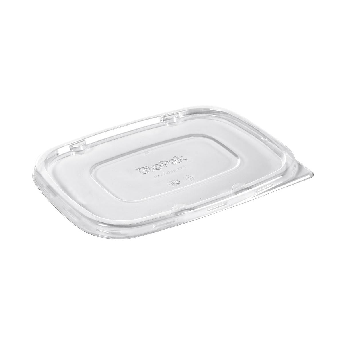 The Duni GmbH RPET Lid Cube 900/1200 ml is a transparent, rectangular rPET lid (217x163x11 mm) with a raised edge, ideal for food packaging. Delivered in packs of 50 pieces.