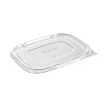 The Duni GmbH RPET Lid Cube 900/1200 ml is a transparent, rectangular rPET lid (217x163x11 mm) with a raised edge, ideal for food packaging. Delivered in packs of 50 pieces.