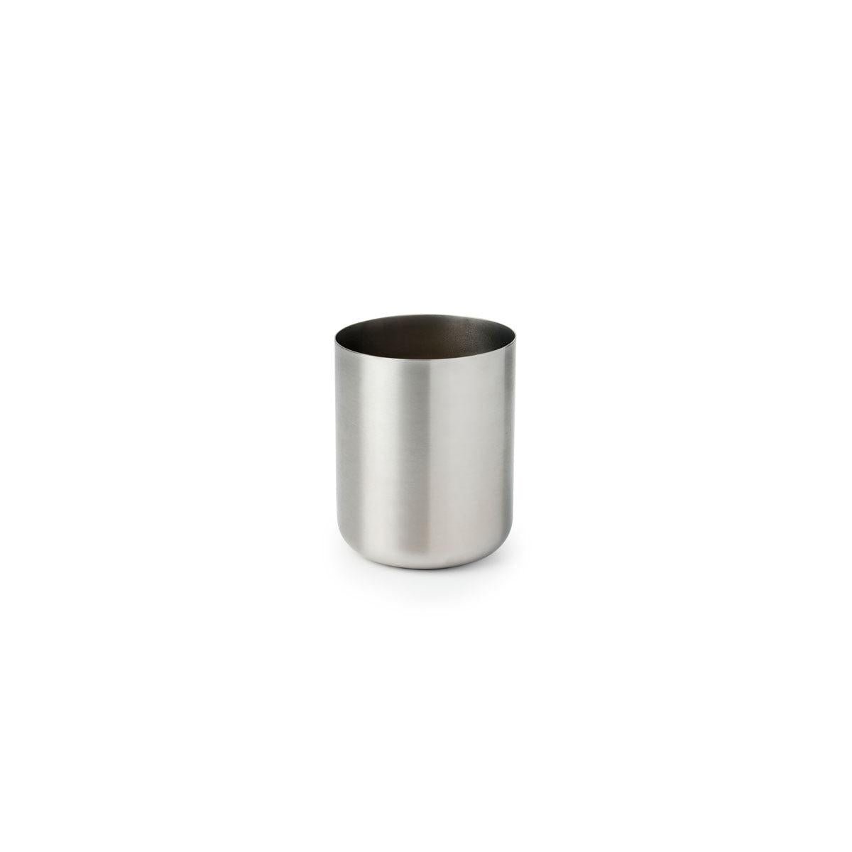 The round cutlery and napkin holder Pond by Duni GmbH is an elegant table accessory made of stainless steel with a brushed finish - ideal for modern table decorations. The package contains 1 piece, pictured against a white background.