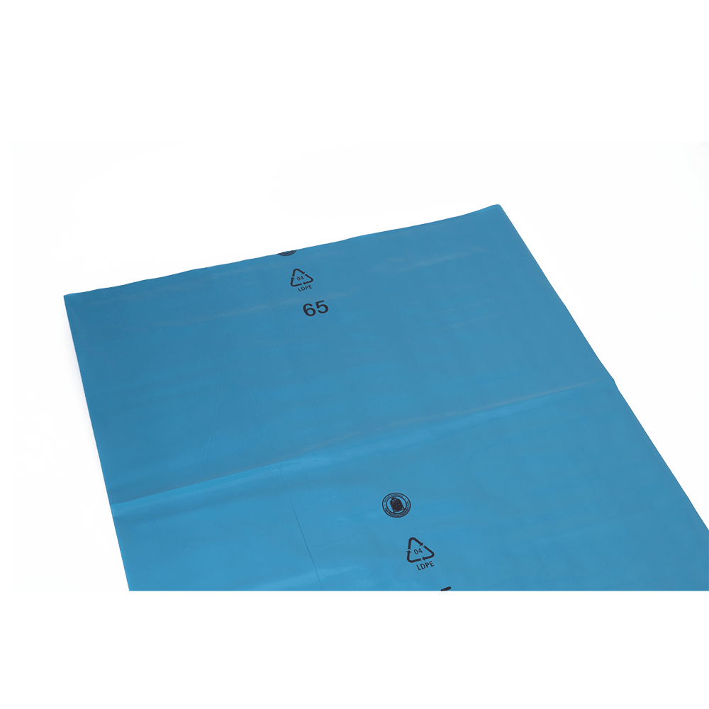 The DEISS 20101 (650+550x1350 mm, Type 100, blue) from EMIL DEISS KG is a large blue plastic film with recycling symbols and the black number "65", intended for transport and storage. Depicted on a monochrome white background.