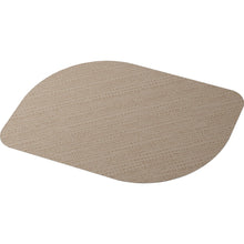 A single bio-Dunicel set 28x38 cm in stucco greige by Duni GmbH, with an irregular shape with rounded edges and a dotted line pattern - ideal for stylishly set tables. Pictured on a white background. Package: 100 pieces.