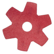The Twister Hybrid Pad from Diversey Deutschland GmbH & Co. OHG is ideal for the renovation of stone floors - made from durable materials, with a red, six-pointed design and a central hole for efficient cleaning.