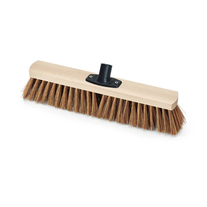 The Nölle Profi Brush Power Stick Hall Broom Poly-Coconut from Nölle Profi Brush Brush & Paint Technology e.K. has stiff brown bristles, a light wooden block, and a black plastic base - perfect as a cleaning broom for tough sweeping tasks.