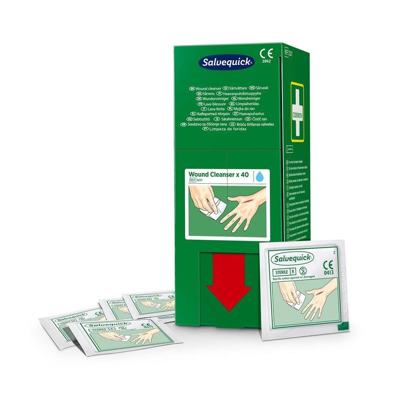 A green box of Orkla Wound Care AB's Salvequick savett wound cleaner (0.9% naci, sterile) 40 pieces stands upright with individual sachets in front; both show a hand being cleaned with a wipe.