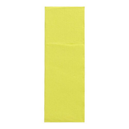 A single yellow rectangular napkin from the PAPSTAR 50 napkins "DAILY Collection" (48 x 30 cm, cutlery fold) by PAPSTAR GmbH is depicted vertically on a white background and appears smooth with a slight top fold.