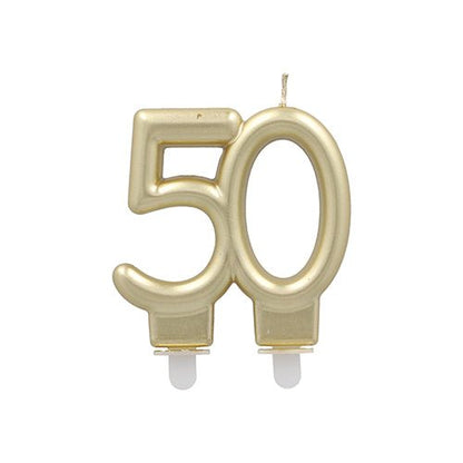 The PAPSTAR anniversary candles with holder 7 cm "gold" from PAPSTAR GmbH is a gold-colored candle in the shape of the number 50 with two white plastic bases - ideal as anniversary candles gold for anniversary celebrations.