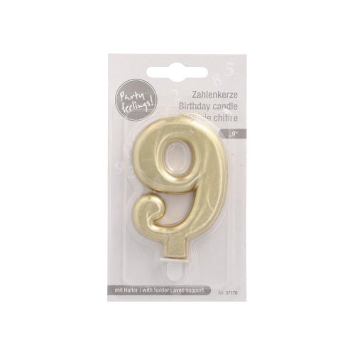 The PAPSTAR number candle with holder 7 cm "gold" from PAPSTAR GmbH is a golden number 9 birthday candle with holder, in plastic packaging and multilingual label - ideal for cake decoration at your next celebration.