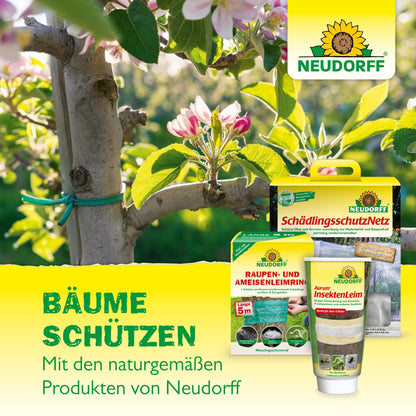 A branch tied with green string under blossoms, ripening cherries; in the foreground the Neudorff Shop cherry maggot trap for natural cherry protection and above it the logo; German text highlights tree care and cherry harvest.
