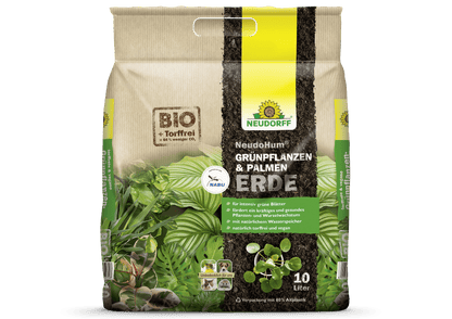 A 10-liter sack of Neudorff Shop NeudoHum Green Plant & Palm Soil is equipped with German BIO/eco labels and a natural water reservoir for healthy plants. The packaging features green leaves, plants, and environmentally friendly symbols.