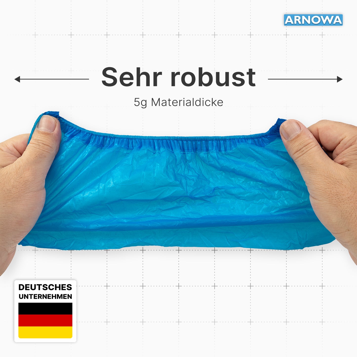 Two hands stretch a bright blue ARNOMED Xtra Strong CPE shoe cover from ARNOWA GmbH. "Very robust" and "5g material thickness" show the strength. Waterproof, disposable, with German flag and "GERMAN COMPANY". Bag of 100 pieces.