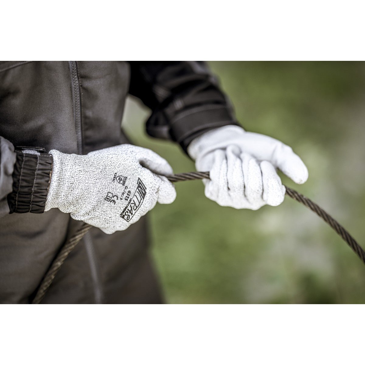 NITRAS cut protection gloves, gray