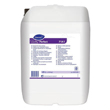 A white 20-liter plastic container labeled "Diversey Deutschland GmbH & Co. OHG Clax Perfect 71A1, Natural Liquid Starch". Ideal for professional textile cleaning; the label includes information in multiple languages and a barcode.