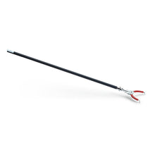 The Nölle Profi Brush Gripper Aid Aluminum, 105 cm in black from Nölle Profi Brush Brush & Paintbrush Technology e.K. is ideal for painting work or daily use and allows for easy picking up of objects from a distance. 1 piece included.