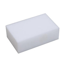 The TASKI Wipe out Pad from Diversey made of white melamine resin is a stain eraser with very high cleaning power, rectangular with smooth edges. Size: 000 x 000 x 000. Package (1 piece).