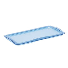 The TASKI mop box lid from Diversey Deutschland GmbH & Co. OHG is a rectangular, transparent blue plastic lid with slightly raised edges and rounded corners, lying flat on a white background. Ideal for hygiene and cleaning tasks.