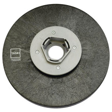 The Diversey Harpoon Grip (38 cm), suitable for swingo XP R, secures cleaning and polishing pads with its special surface and central plastic attachment. Package: 1 piece.