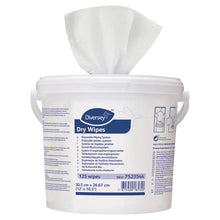 A white plastic container with a handle and lid contains Diversey Deutschland GmbH & Co. OHG DI Dry Wipes disposable cloths, 125 sheets; the label shows product information in several languages, with one cloth being dispensed.