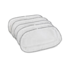 Five efficient filter cloths from the brand Diversey Deutschland GmbH & Co. OHG for the AERO 3500 turbine are arranged slightly overlapping on a white background - perfect for maximum performance. Ideal as a pack: Filter cloth Turbine AERO 3500 5 pieces.