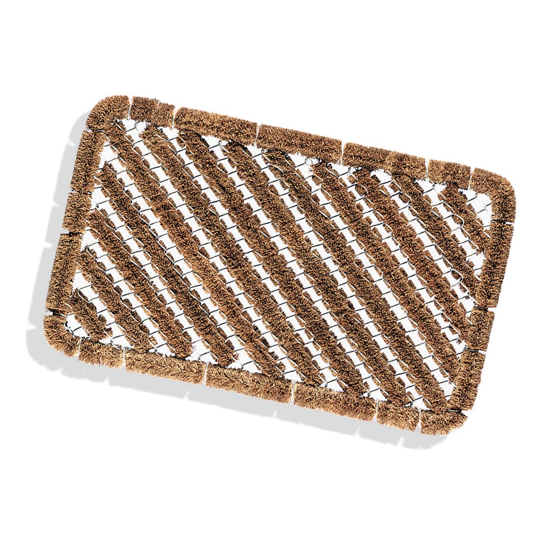 The Nölle Profi Brush coconut wire mesh mat (59x39 cm) from Nölle Profi Brush Bürsten- & Pinseltechnik e.K. has angled bristles and a thick coconut edge - ideal for garden and DIY projects; depicted on a white background.
