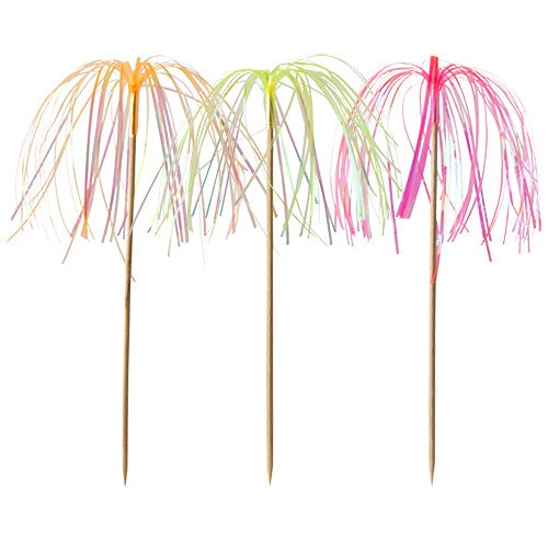 The PAPSTAR 100 decoration picks from PAPSTAR GmbH made of robust wood with colorful plastic toppers in orange, green, and pink set stylish accents and are ideal for decorative table presentations.