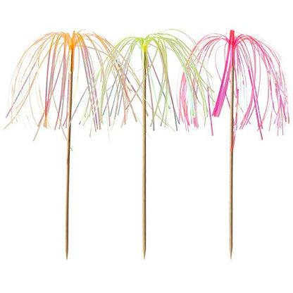 The PAPSTAR 100 decoration picks from PAPSTAR GmbH made of robust wood with colorful plastic toppers in orange, green, and pink set stylish accents and are ideal for decorative table presentations.