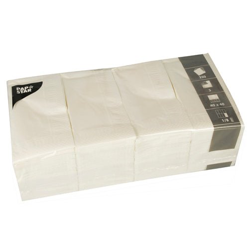 A transparent plastic package contains 250 folded, white PAPSTAR GmbH 3-ply napkins (40x40 cm). The black-gray label shows pictograms for quantity and size and confirms that they are ideal for celebrations.