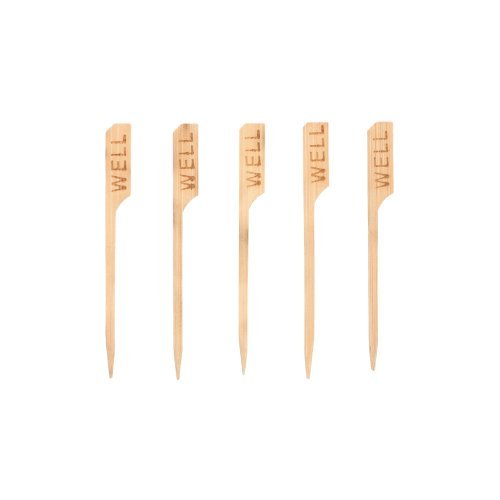 Five PAPSTAR 250 steak markers 9 cm from PAPSTAR GmbH, each engraved with "WELL", are arranged in a row, ideal for restaurants to clearly mark well-done steaks.