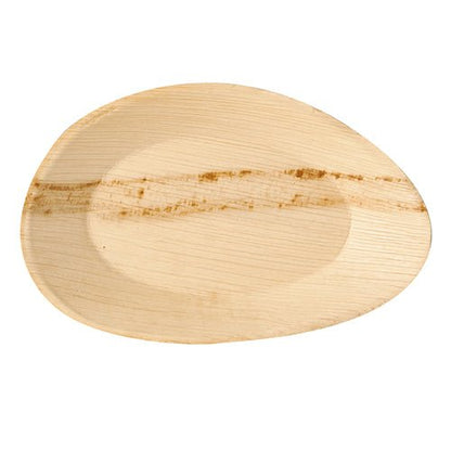 Depicted is an oval, light palm leaf plate by PAPSTAR GmbH with natural grain and uneven edge on a white background; The biodegradable PAPSTAR 25 plate "pure" is stylish and environmentally friendly.
