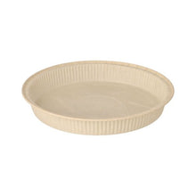 The PAPSTAR 25 baking molds "pure" round brown from PAPSTAR GmbH are round, brown disposable baking molds made from environmentally friendly material - ideal for sustainable food distribution.