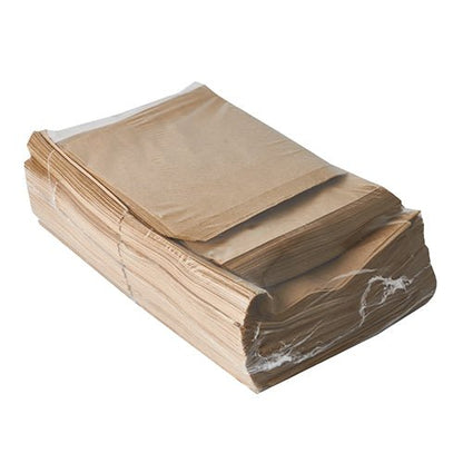 A stack of PAPSTAR 1000 hamburger bags, parchment substitute, greaseproof from the PAPSTAR GmbH is wrapped in clear film and stands on a white background.