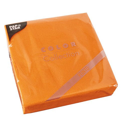 An unopened package containing 30 PAPSTAR Napkins, 2-ply “PUNTO” (1/4-fold, 38x38 cm) from the PAPSTAR GmbH, featuring a polka-dot pattern and perfect for a vibrant table setting, packaged in clear plastic wrap.