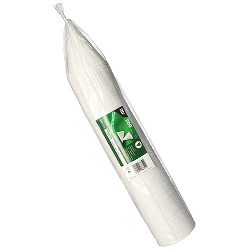 The image shows a foil-wrapped 200-pack of white PAPSTAR Pointed cups made of sugarcane paper from the PAPSTAR GmbH with a green-and-white product label featuring product details and a barcode.