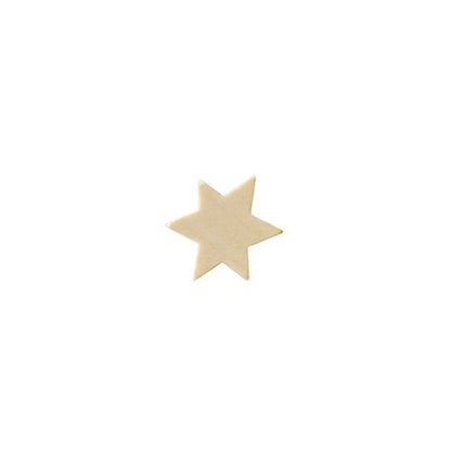 On a white background lies a simple, six-pointed cookie star, next to it is artfully placed a PAPSTAR 50 cocktail muddlers, wood "pure" 17 cm natural from PAPSTAR GmbH.