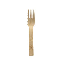 The PAPSTAR GmbH bamboo cake and snack forks (14.5 cm, serrated, 50 pieces) have three prongs and a serrated edge - an eco-friendly disposable cutlery, depicted on a plain white background.
