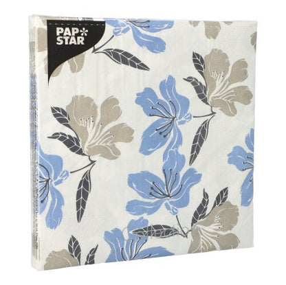 A pack of PAPSTAR 20 3-ply napkins, 40 x 40 cm, with a floral pattern in blue and beige with gray leaves on a white background. With a black "PAPSTAR" label in the upper left corner. Brand: PAPSTAR GmbH.