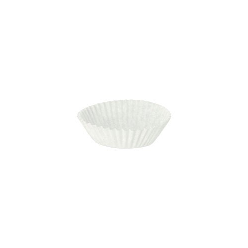 A single, empty PAPSTAR 1000 baking cup round from PAPSTAR GmbH made of high-quality paper is visible against a plain white background.