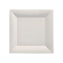 The PAPSTAR finger food plate square (20.3 cm, white) made from eco-friendly sugarcane is biodegradable-perfect for sustainable events. 25 pieces in shrink wrap pack by PAPSTAR GmbH.