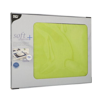 A pack PAPSTAR of 100 table mats, fabric-like fleece, from the Soft Selection Plus line (30 x 40 cm), is delivered in a semi-transparent package with product info on the front. Ideal as a complement to napkins.