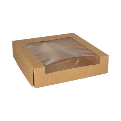 The PAPSTAR 25 cake boxes with lids rectangular with PLA window from PAPSTAR GmbH stands on a white background – the brown, simple box made of environmentally friendly material convinces with its sustainable look.
