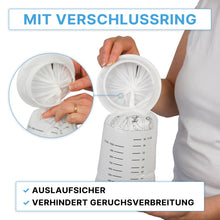 A person demonstrates closing an ARNOMED vomit bag with a closure ring (ARNOWA GmbH), a white medical plastic bag with measurement markings and illustrated German instructions, highlighting leak protection and odor prevention. Sentence: 25 pieces.