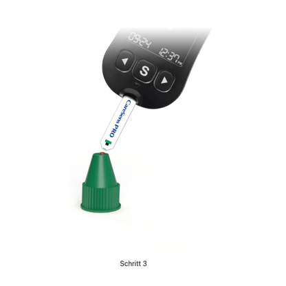 Pictured is a blood glucose meter with a digital display and the inscription "Step 3" in German, into which a test strip is inserted. The test strip, typically used for practice measurements with Alphacheck CareSens PRO Control Solution L+H | Pack (2 bottles) from Berger Med GmbH, is positioned over a green cap.